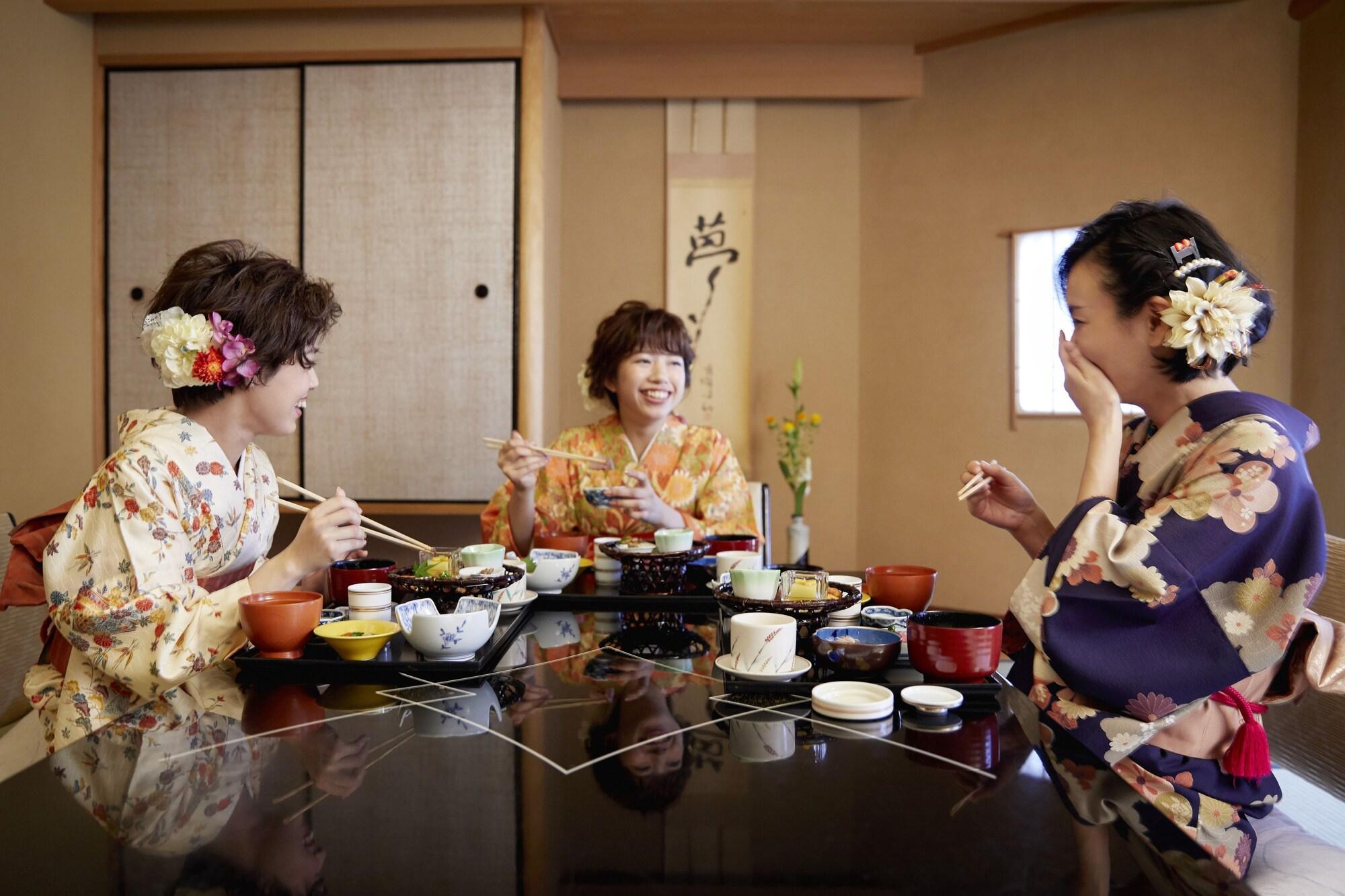 فندق نيو أوتاني هاكاتا فوكوكا المظهر الخارجي الصورة A Japanese meal